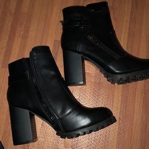 dollskill boots